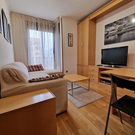 Samaniego, Piscina Y Garaje Junto Civitas Metropolitano Y Aeropuerto Madrid Eksteriør billede